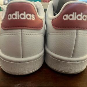 Women’s size 7 Adidas